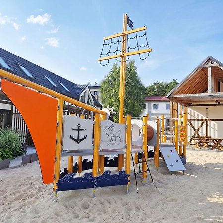 Patyki Kamyki Lägenhet Ustka Exteriör bild